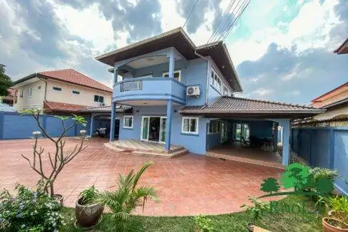 Maison de 4 chambres à vendre Pattaya Royal View Village