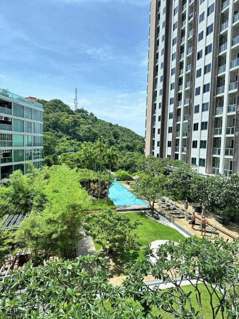 1 Bedroom Condo For Sale In Pratumnak Pattaya