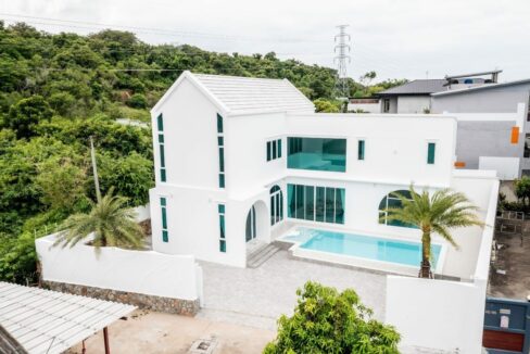 4 Bedroom Pool Villa For Rent Khao Talo